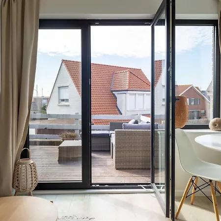 The Ocean Breeze 1 Apartment De Haan Exterior photo